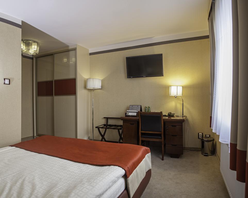 M Hotel Sosnowiec Exterior photo