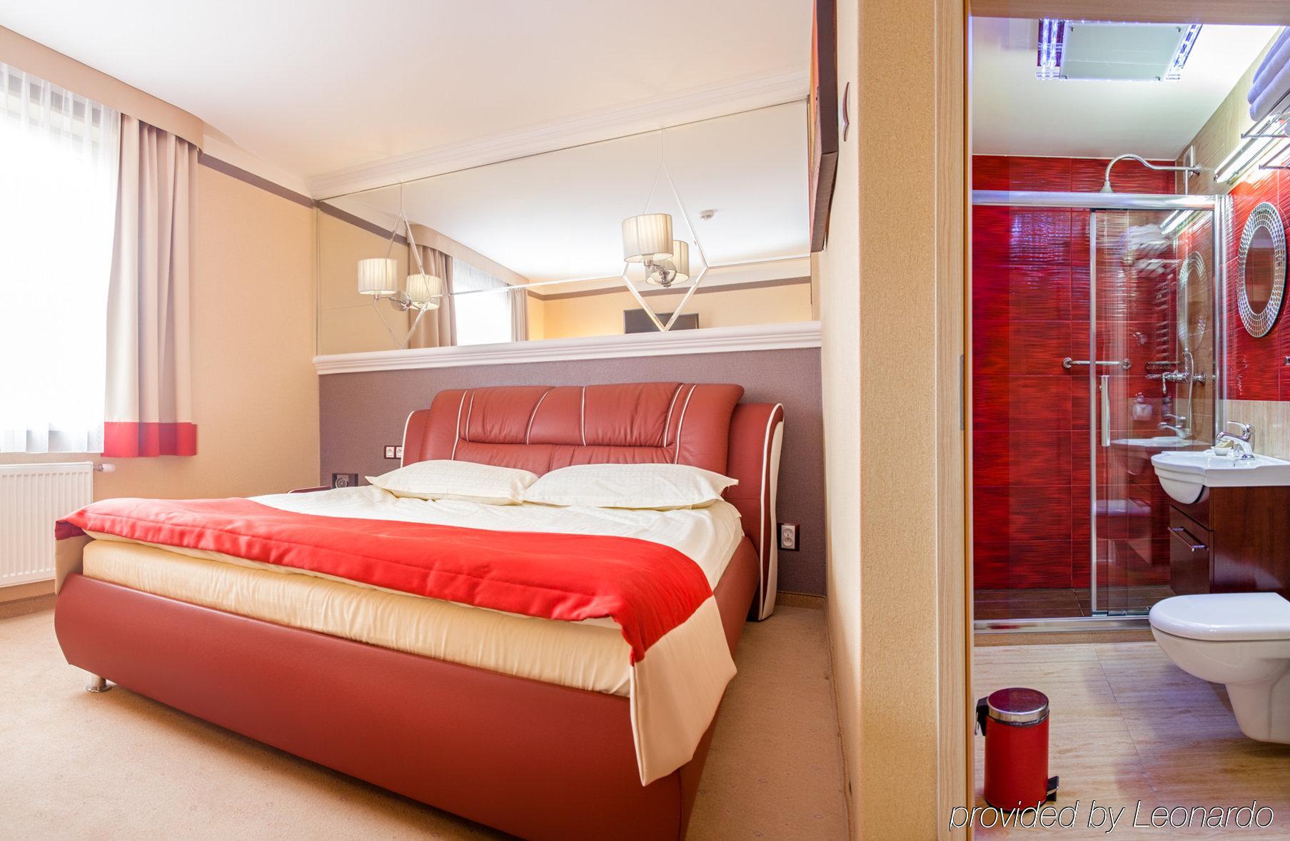 M Hotel Sosnowiec Exterior photo