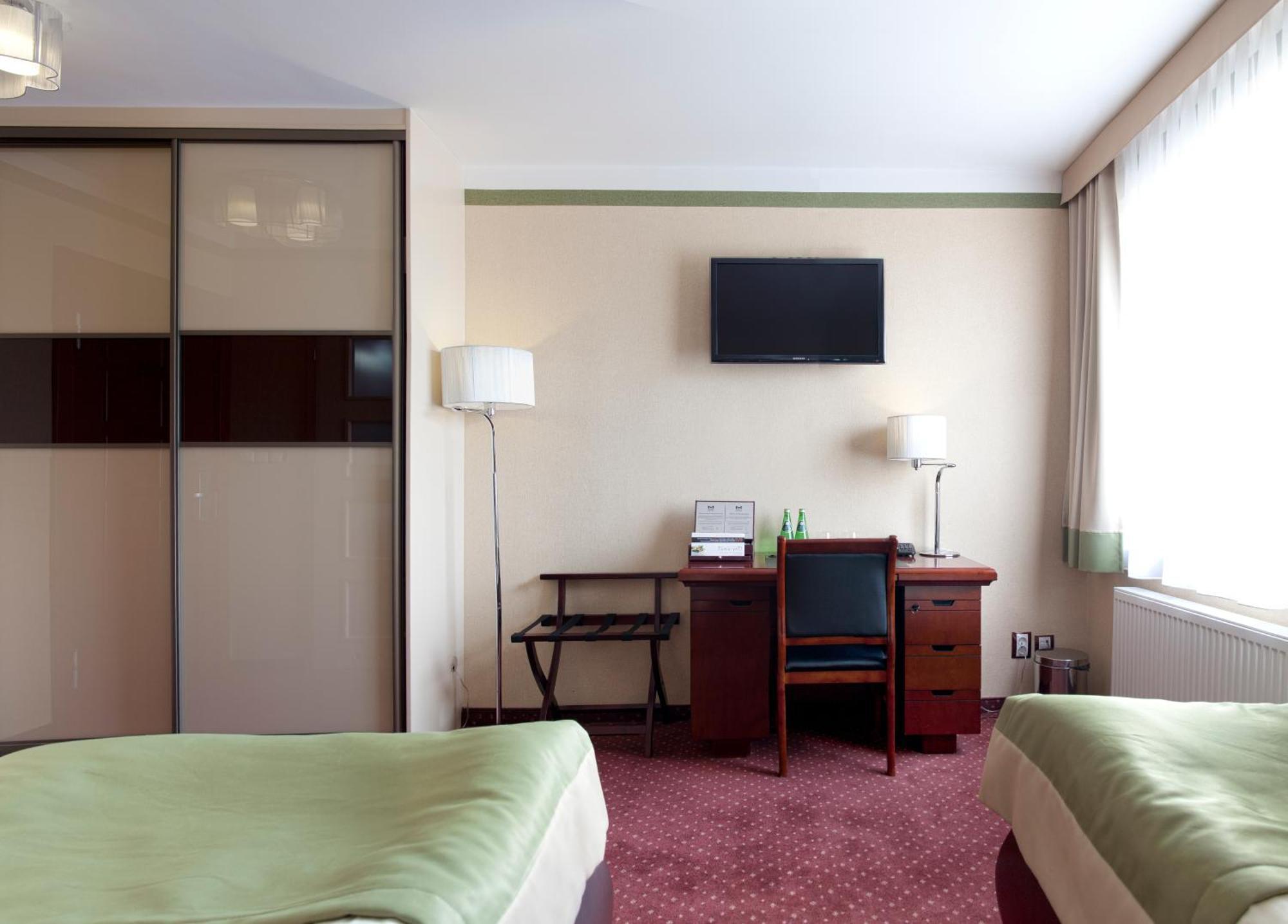 M Hotel Sosnowiec Exterior photo