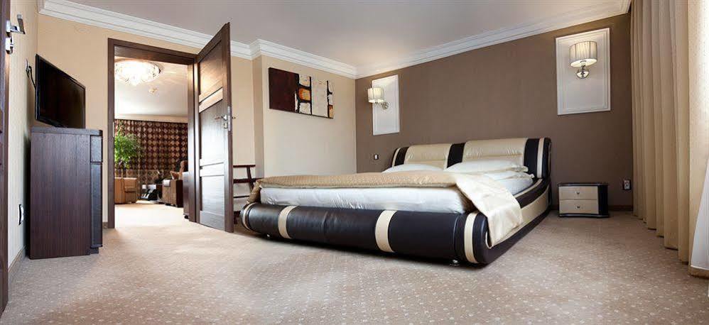 M Hotel Sosnowiec Exterior photo